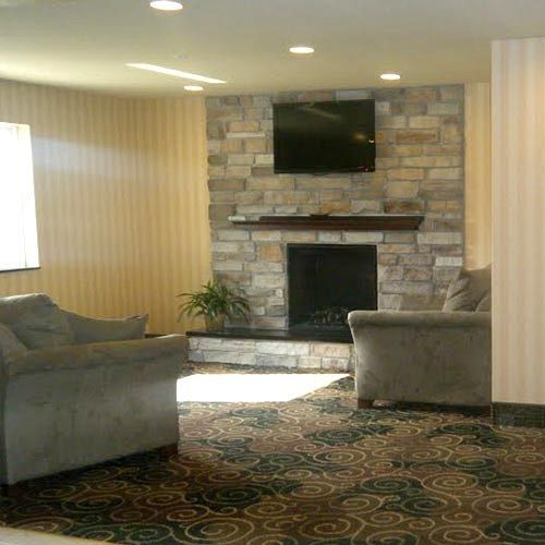 Cobblestone Inn & Suites - Bloomfield Екстериор снимка